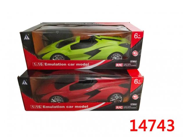 1:16四通遙控車